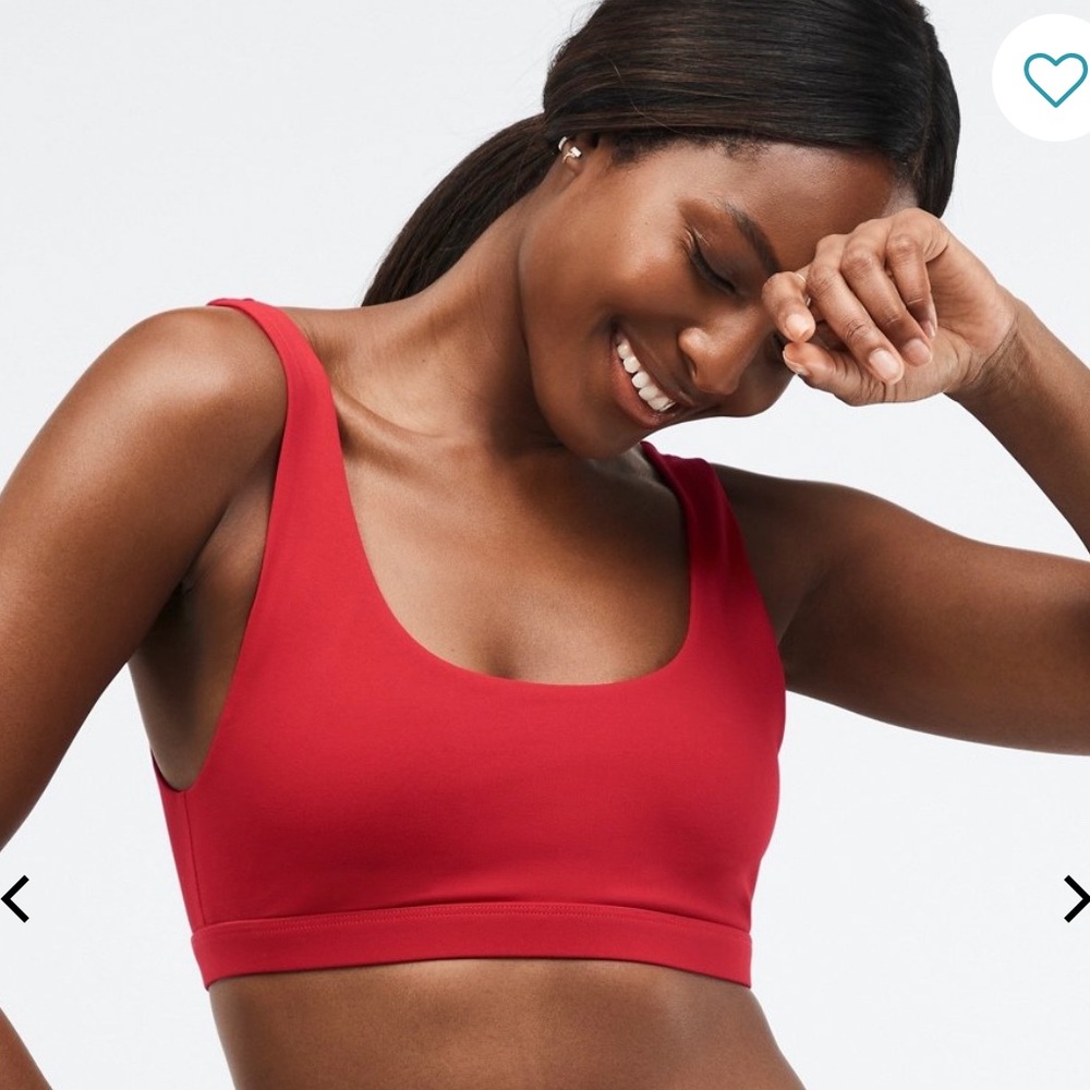 Fabletics Lola Low Impact Sports Bra - Small